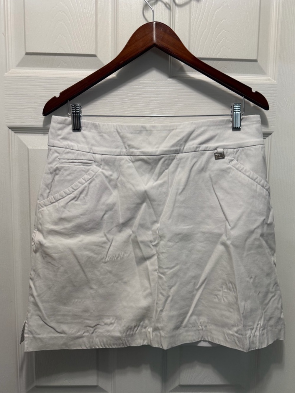 EP Pro White Golf Skort with Front Pockets